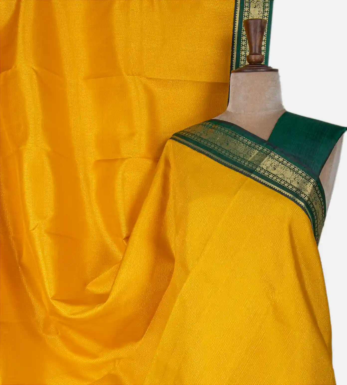 yellow-kanchipuram-silk-saree-d0292622-a