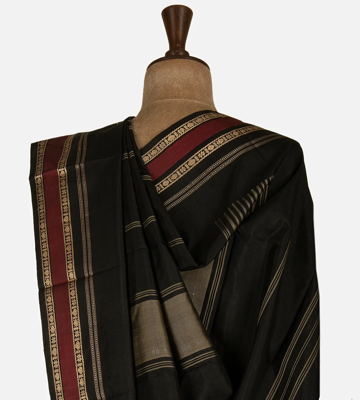 pastel-blue-kanchipuram-silk-saree-c1179631-c