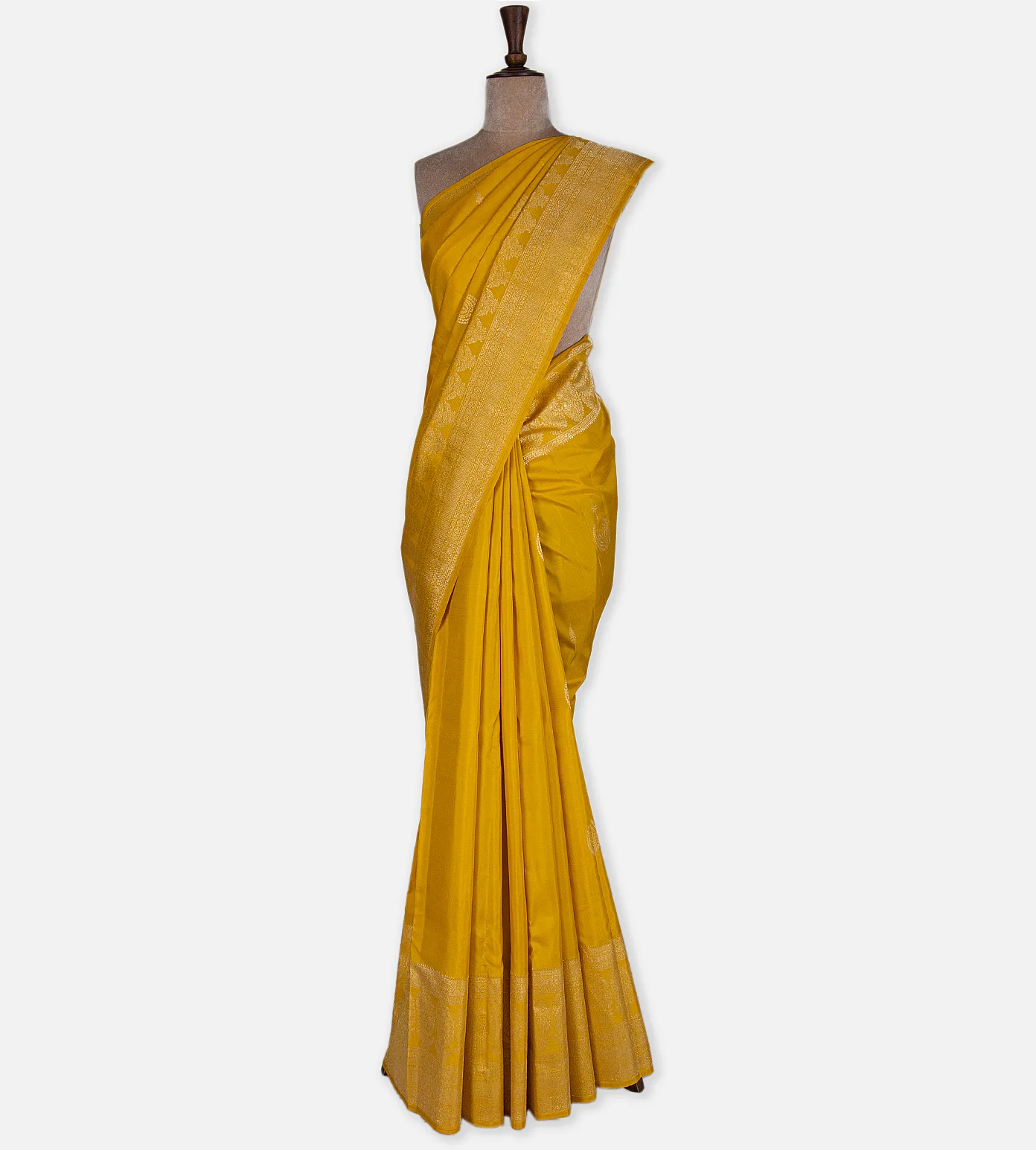 yellow-kanchipuram-silk-saree-d0292631-b