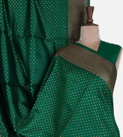 green-chaniya-silk-saree-d0190207-a