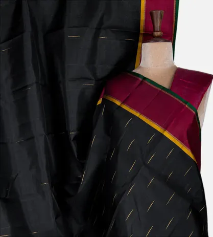 black-kanchipuram-silk-saree-d0394578-a