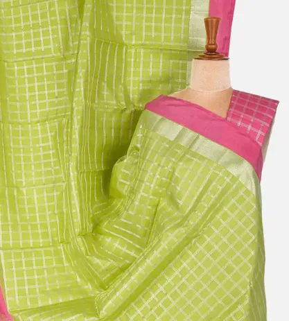 light-green-kanchipuram-silk-saree-b1044698-a