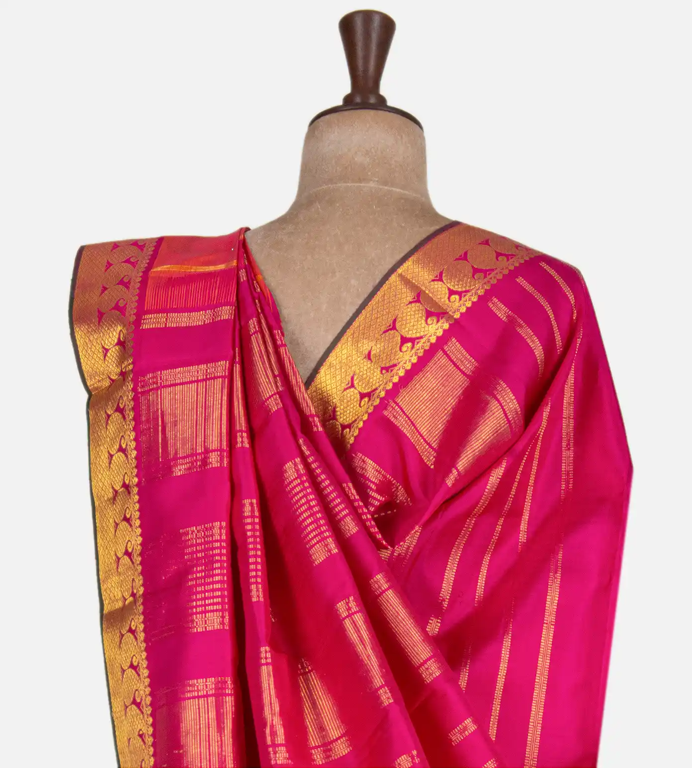 orangish-pink-kanchipuram-silk-saree-d0395734-c