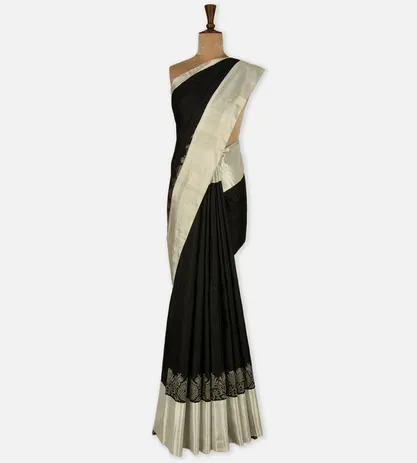 black-kanchipuram-silk-saree-c0660520-b