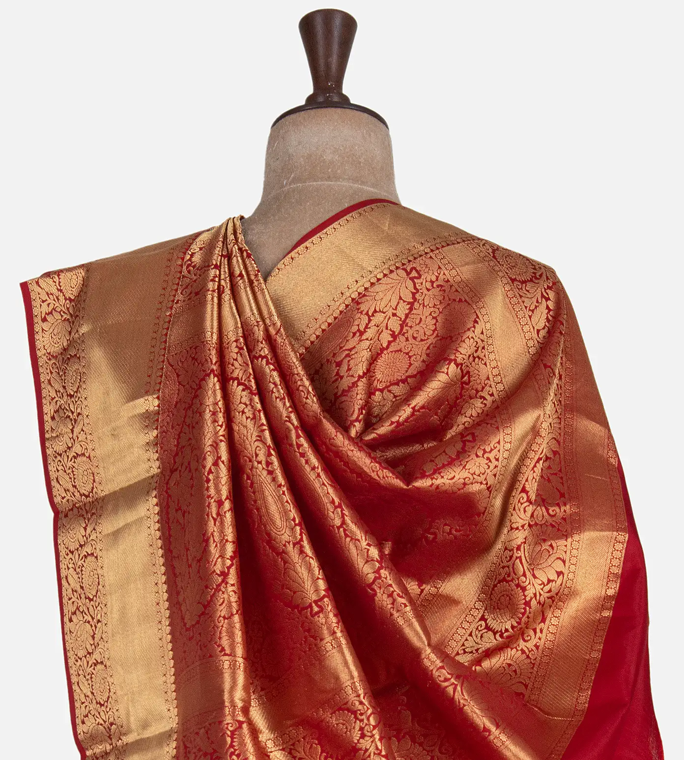 red-soft-silk-saree-d0186392-c