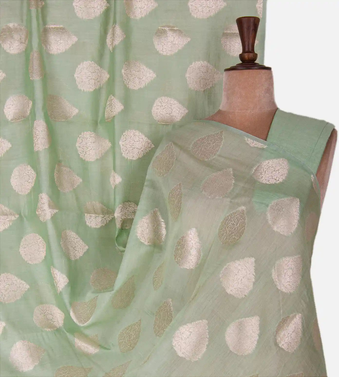 green-chanderi-cotton-saree-d0397104-a