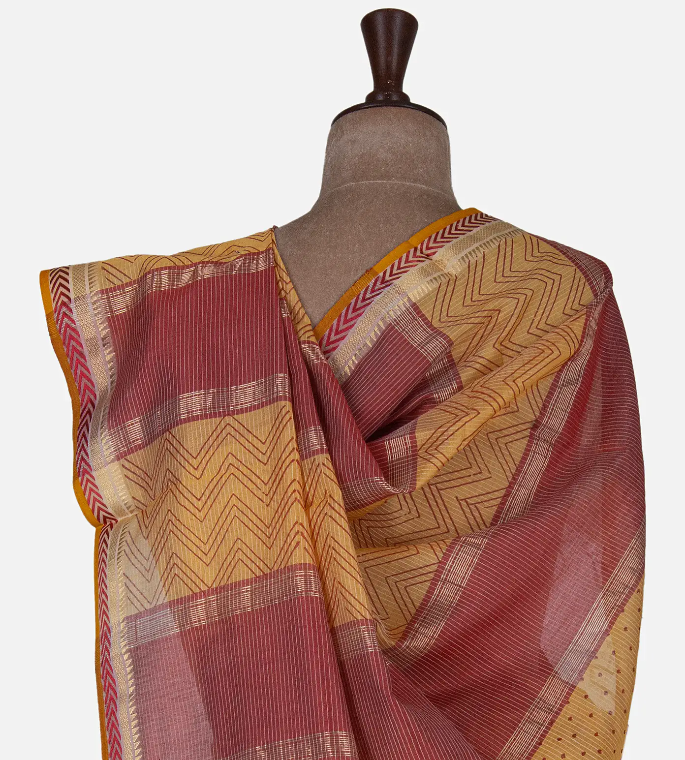 yellow-maheshwari-cotton-saree-c1072994-c