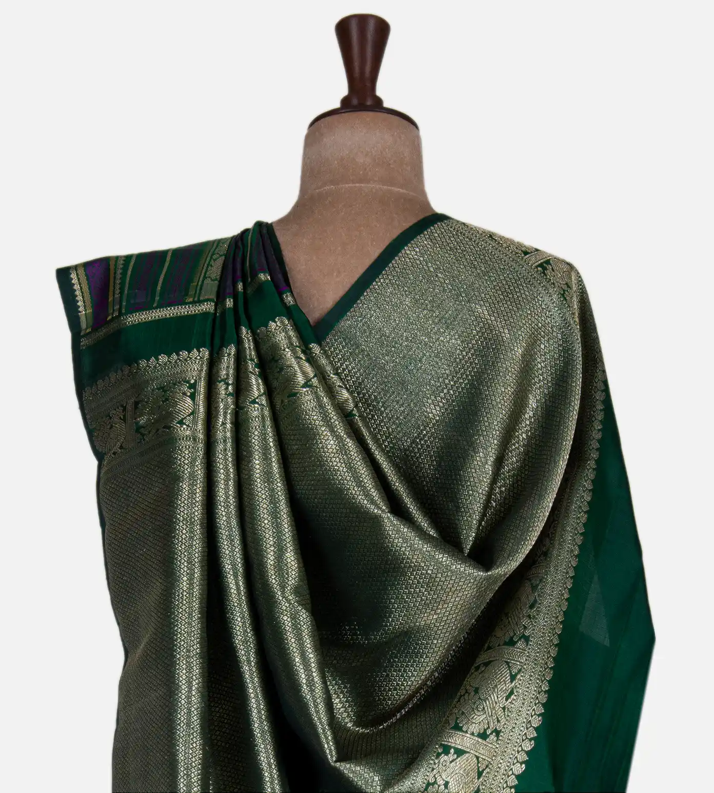 green-kanchipuram-silk-saree-d0185611-c
