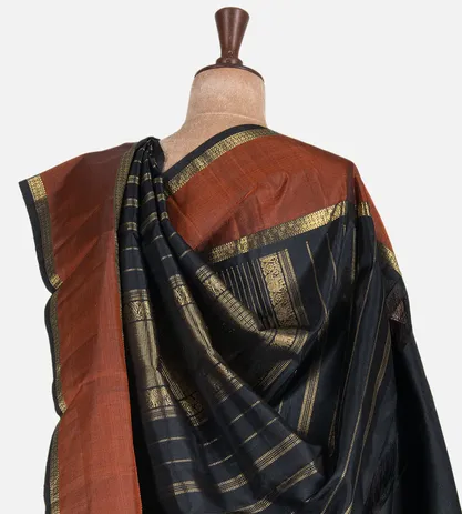 black-kanchipuram-silk-saree-c1178512-c