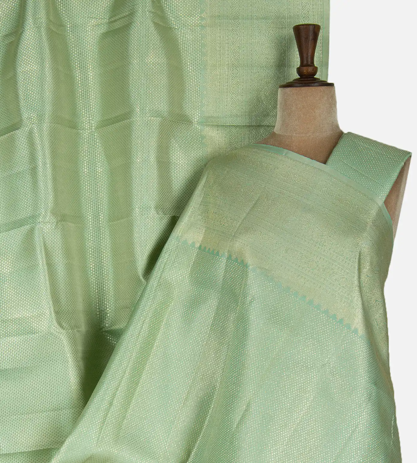 pastel-green-kanchipuram-silk-saree-d0395485-a