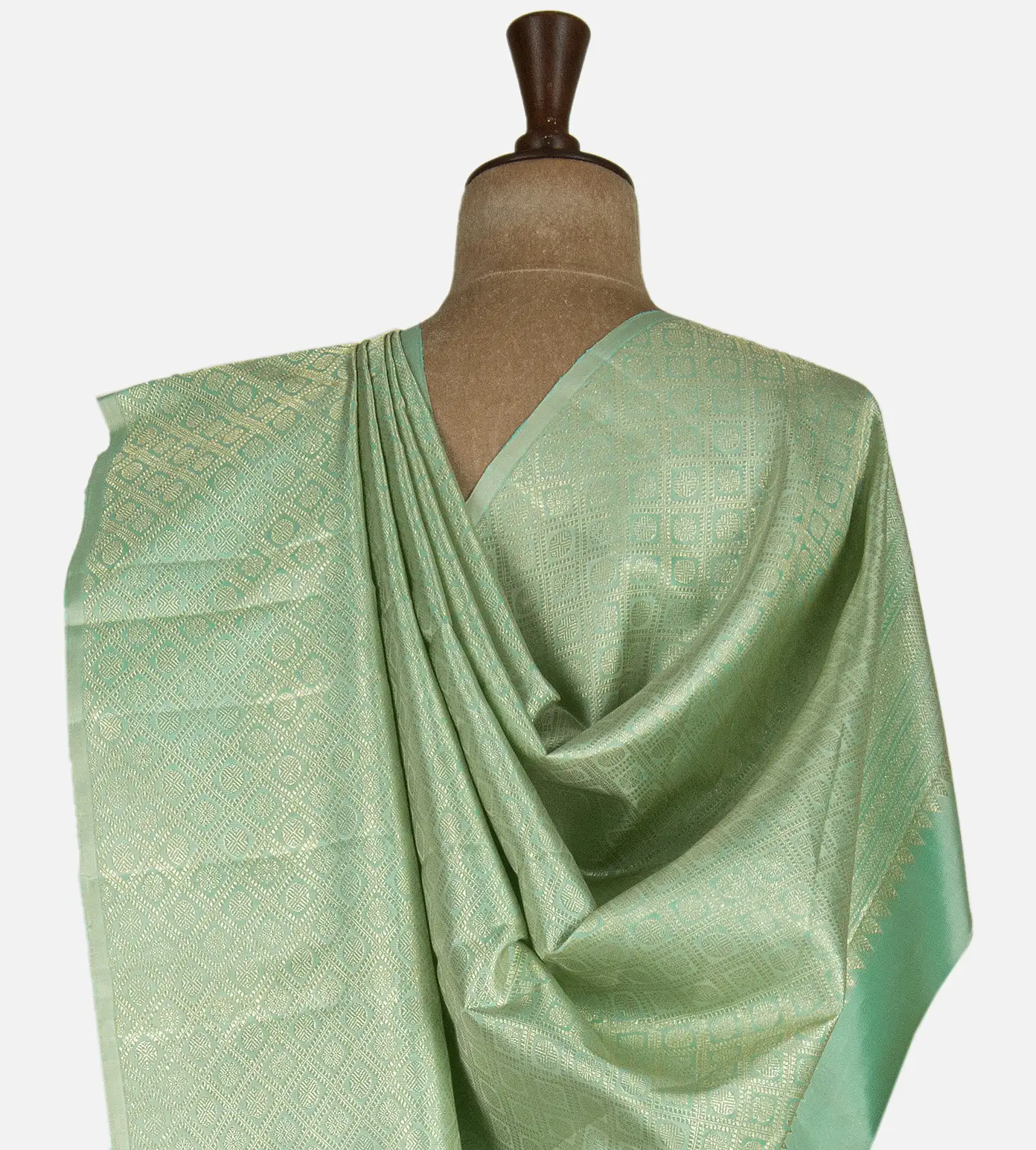 pastel-green-kanchipuram-silk-saree-d0395485-c