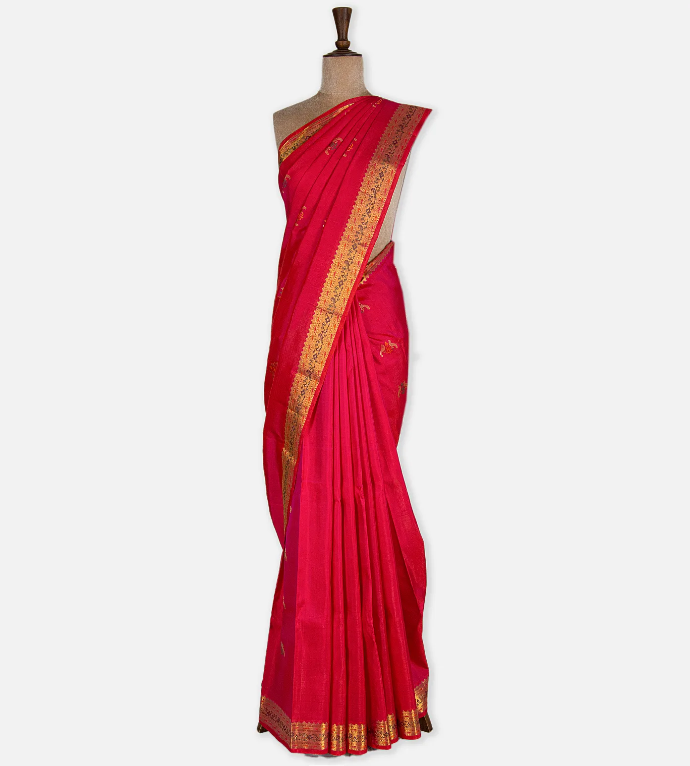 pinkish-orange-kanchipuram-silk-saree-d0292563-b
