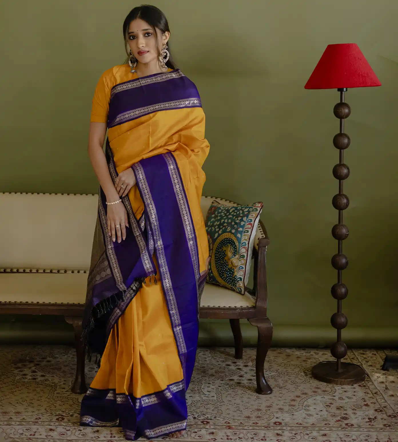yellow-kanchipuram-silk-saree-d0184573-c