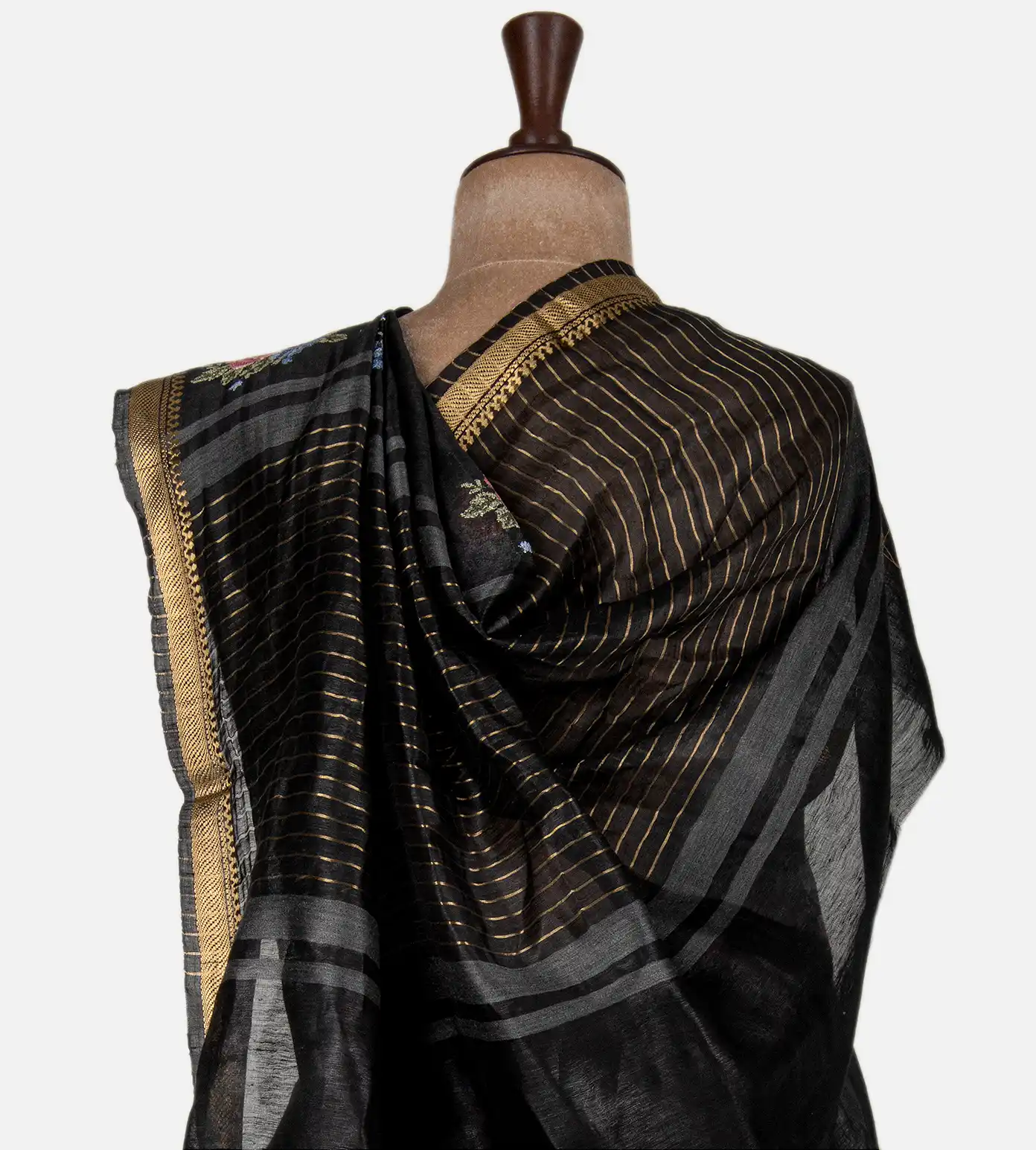 black-linen-saree-d0291517-c