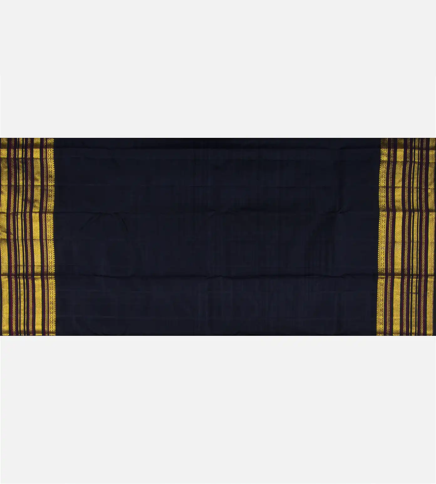 yellow-kanchipuram-silk-saree-d0396954-d