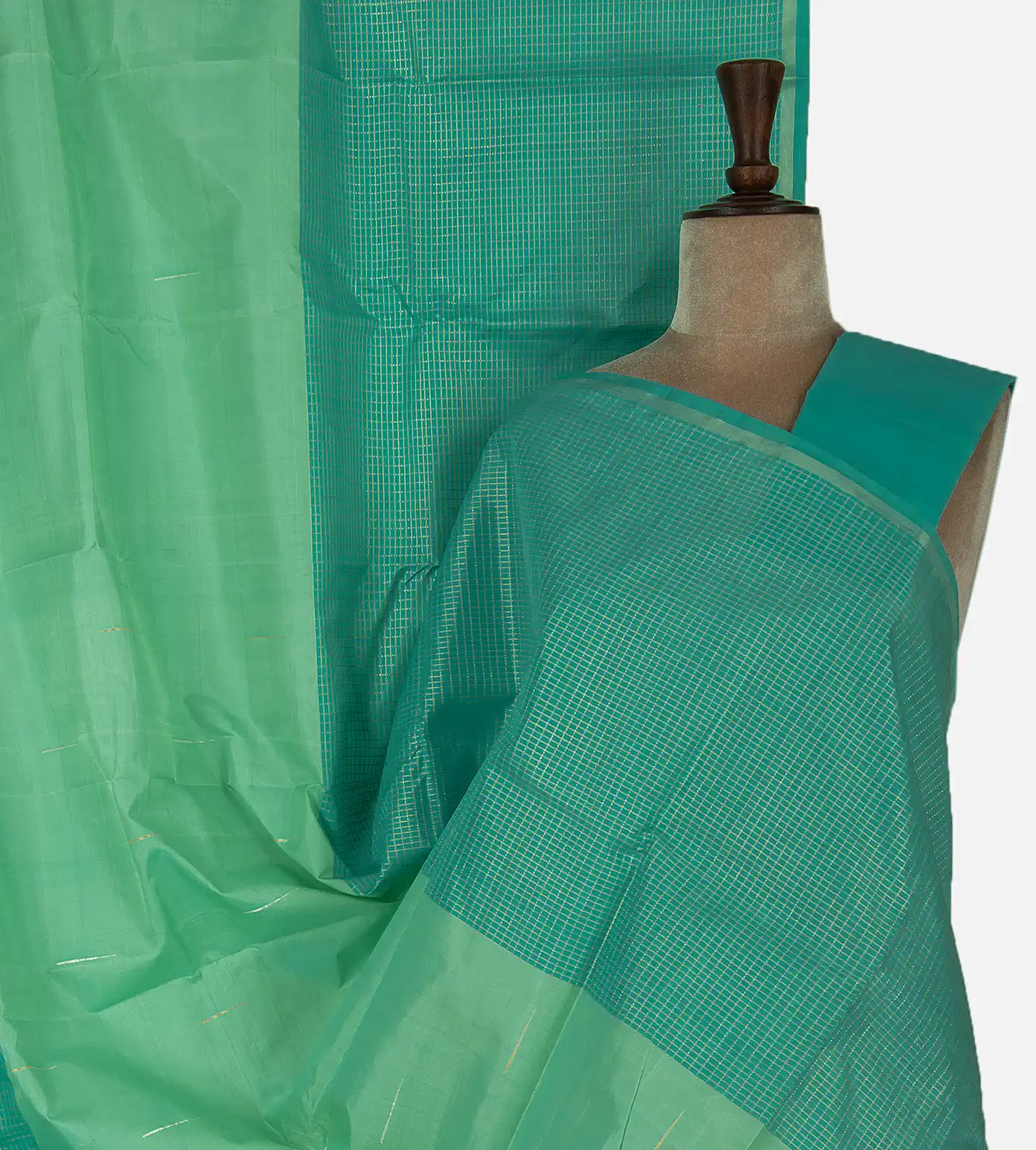 green-kanchipuram-silk-saree-d0397184-a