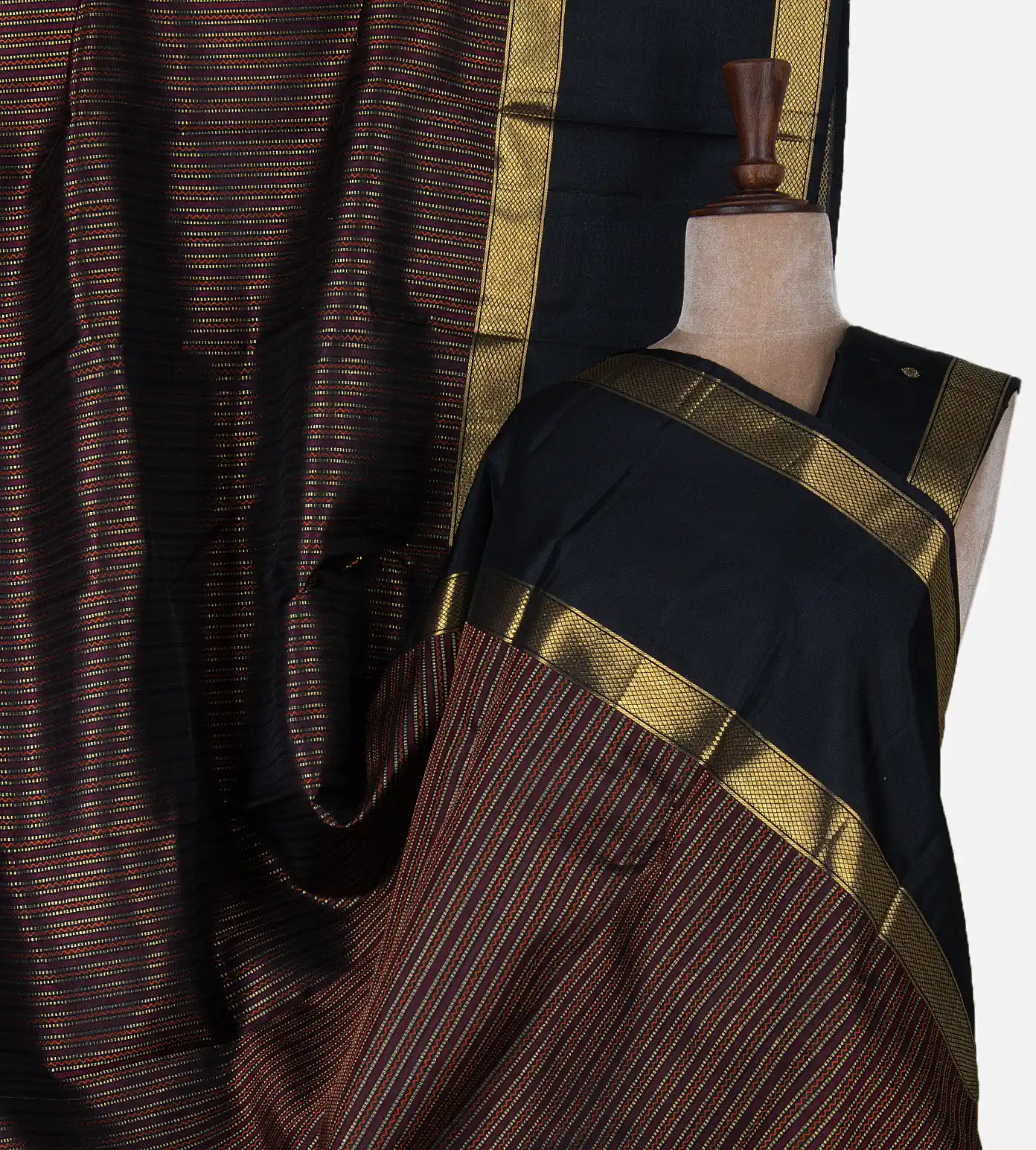 black-kancheepuram-silk-saree-c1283936-a