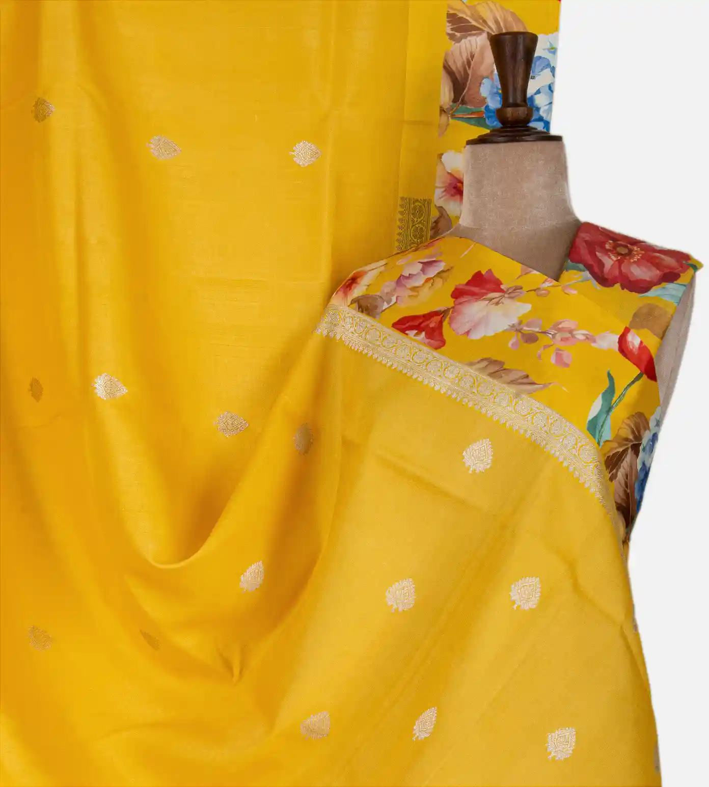 yellow-kattan-silk-saree-d0398091-a