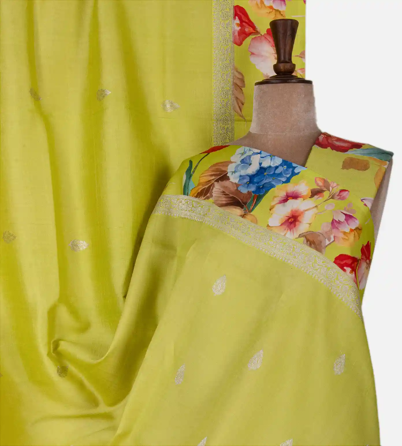 light-green-kattan-silk-saree-d0398089-a