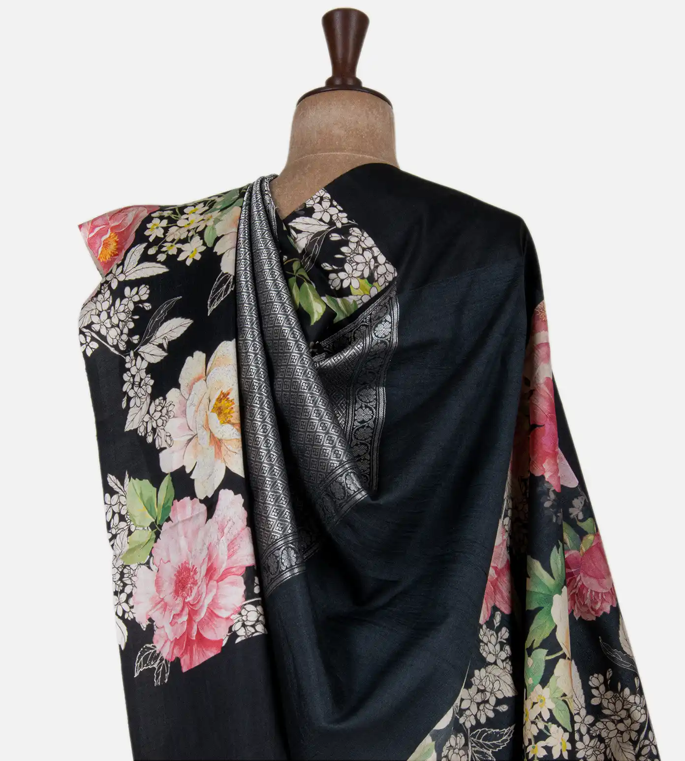 black-kattan-silk-saree-d0398084-c