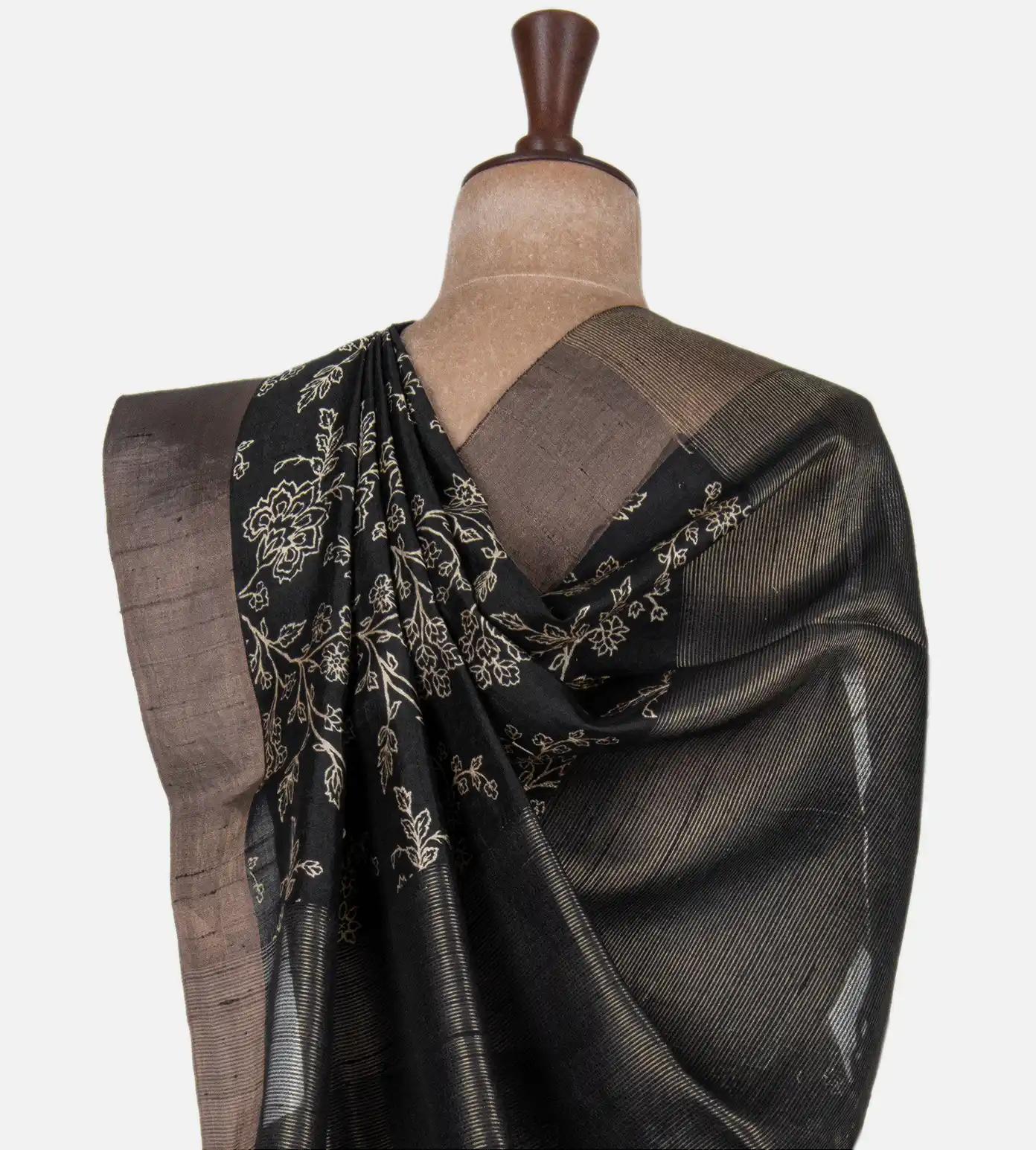 black-raw-silk-saree-c1283339-c