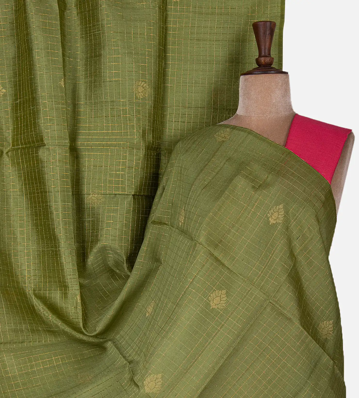 green-raw-silk-saree-d0189800-a