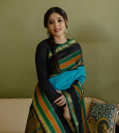 blue-kanchipuram-silk-saree-d0292562-a