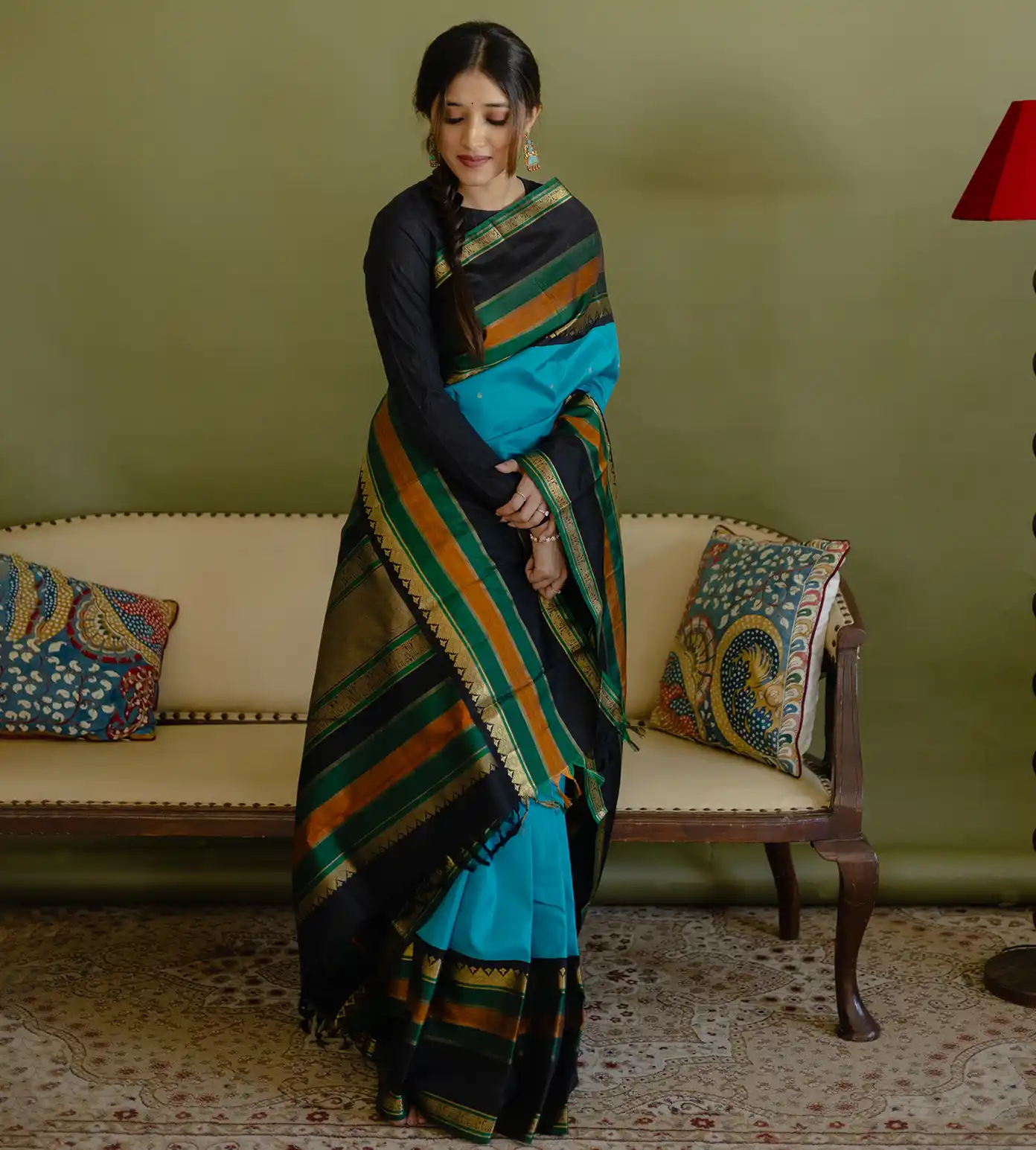 blue-kanchipuram-silk-saree-d0292562-d