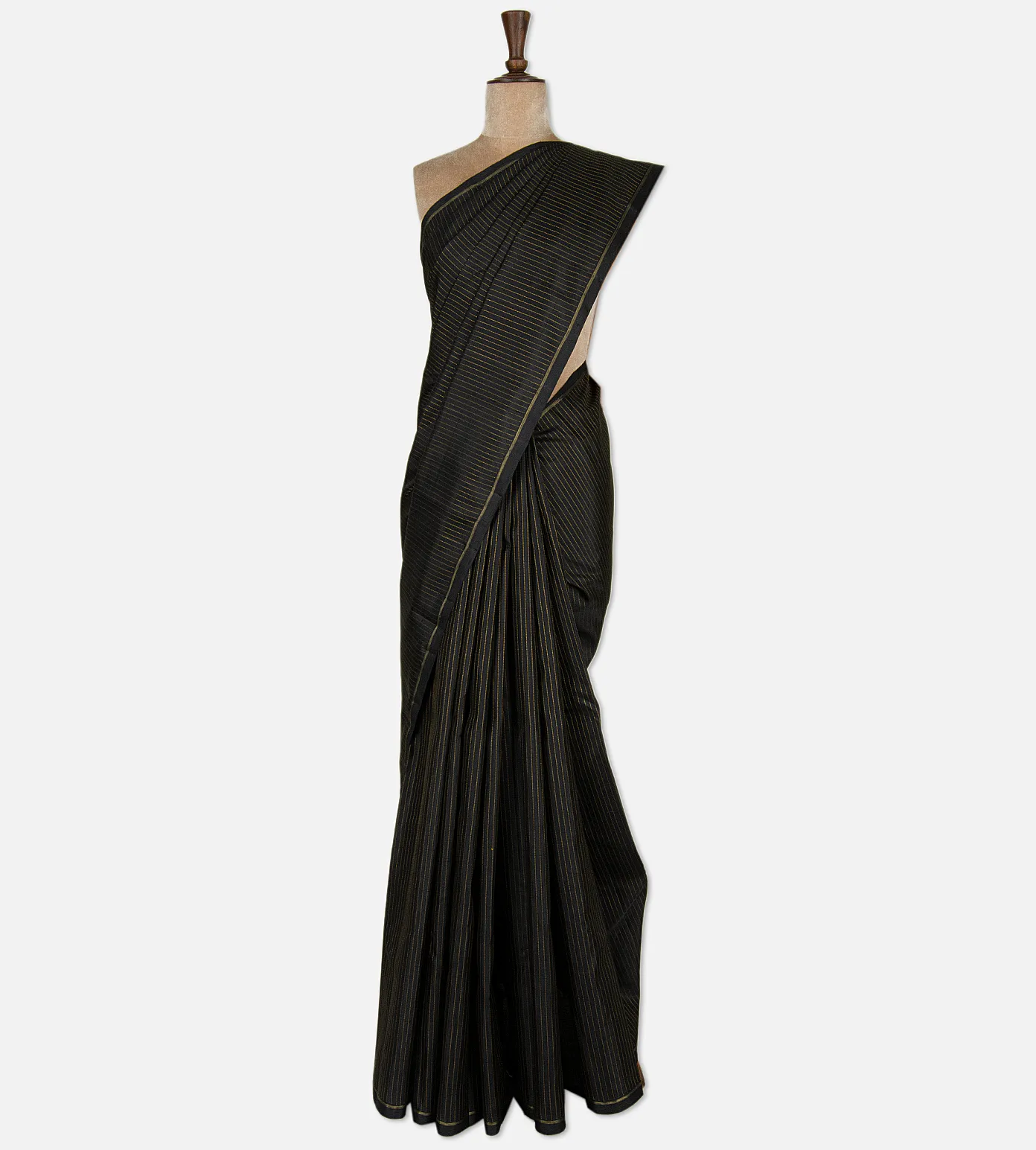 black-kanchipuram-silk-saree-d0394634-b