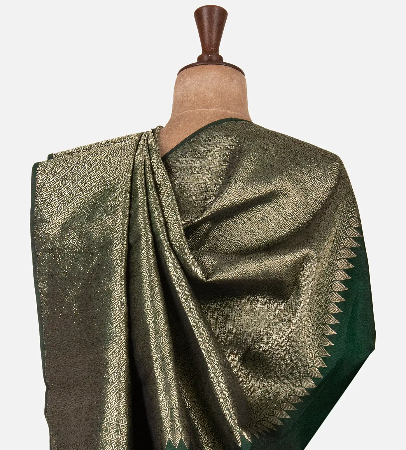 green-kanchipuram-silk-saree-d0397178-c