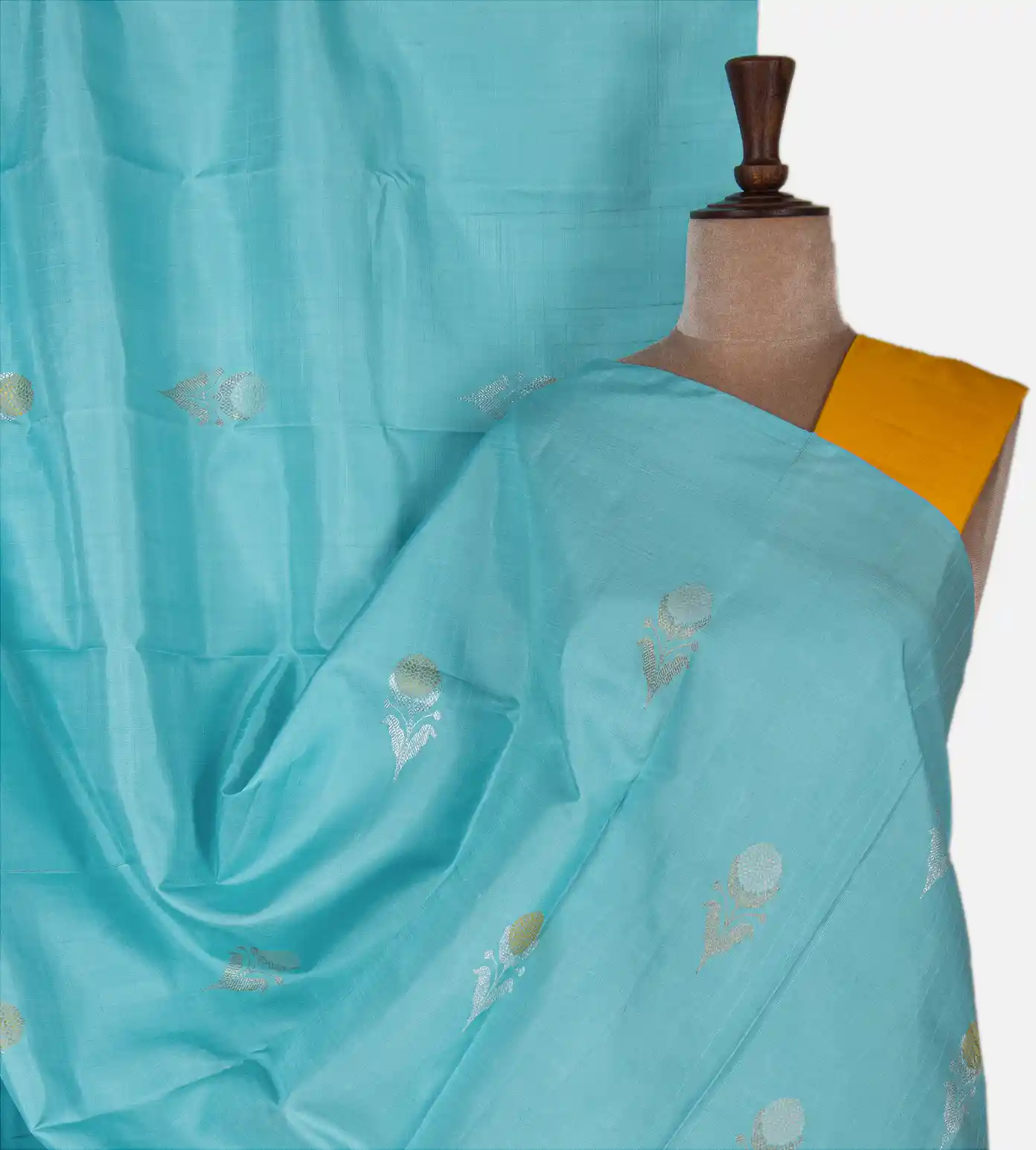 light-blue-kanchipuram-silk-saree-d0292505-a