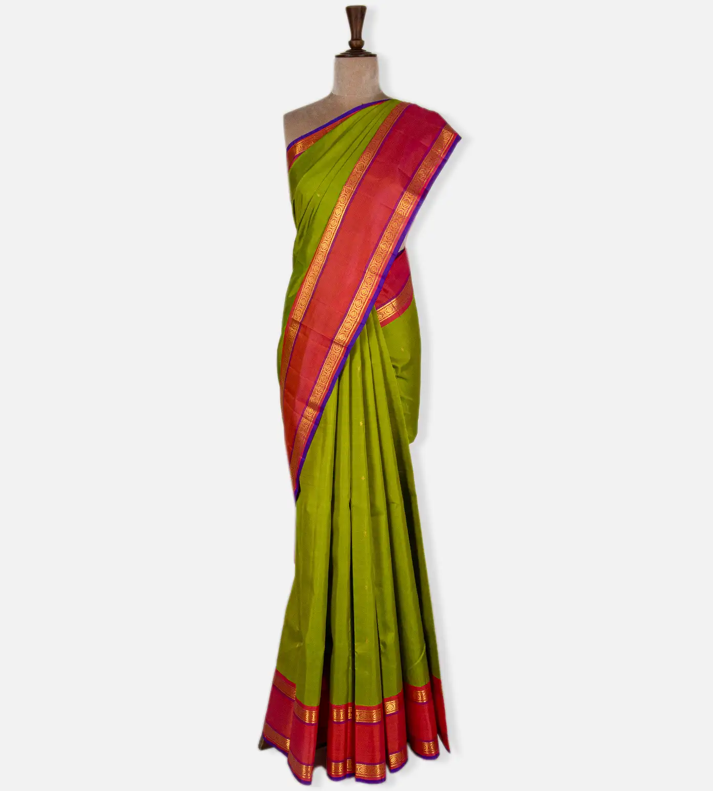 light-green-kanchipuram-silk-saree-d0395783-b