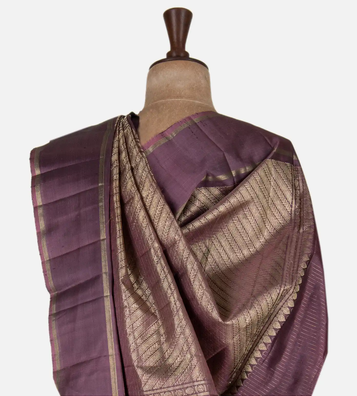 black-kanchipuram-silk-saree-d0396967-c