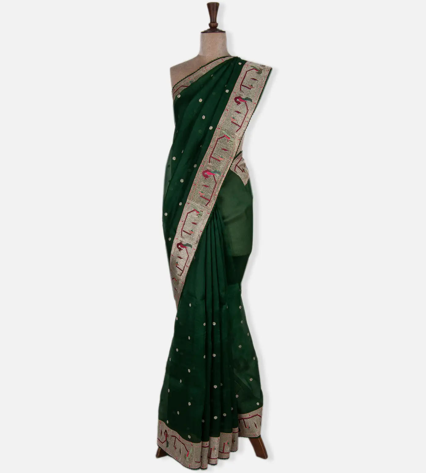 green-organza-saree-d0190842-b