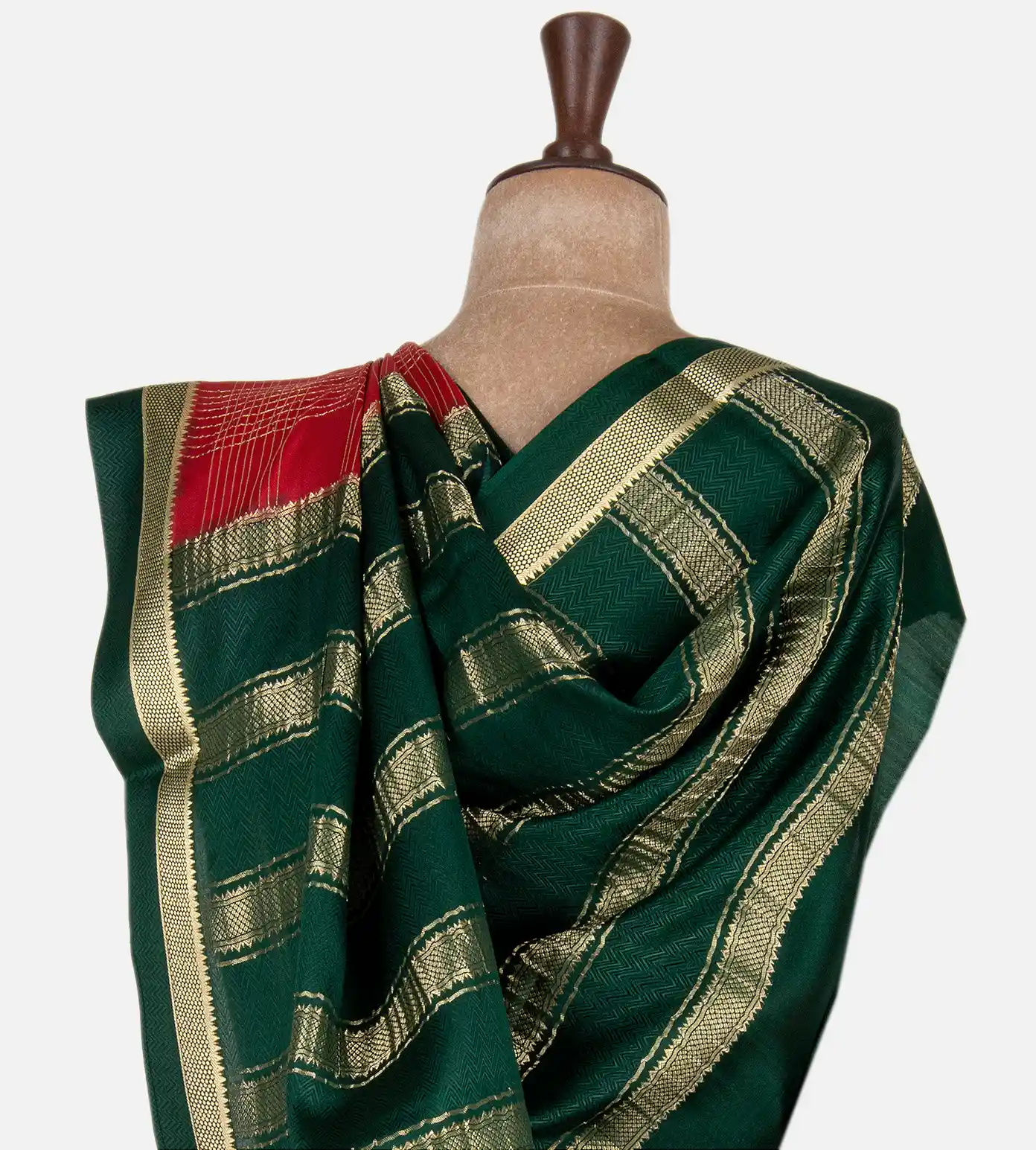 red-mysore-crepe-saree-d0397846-c