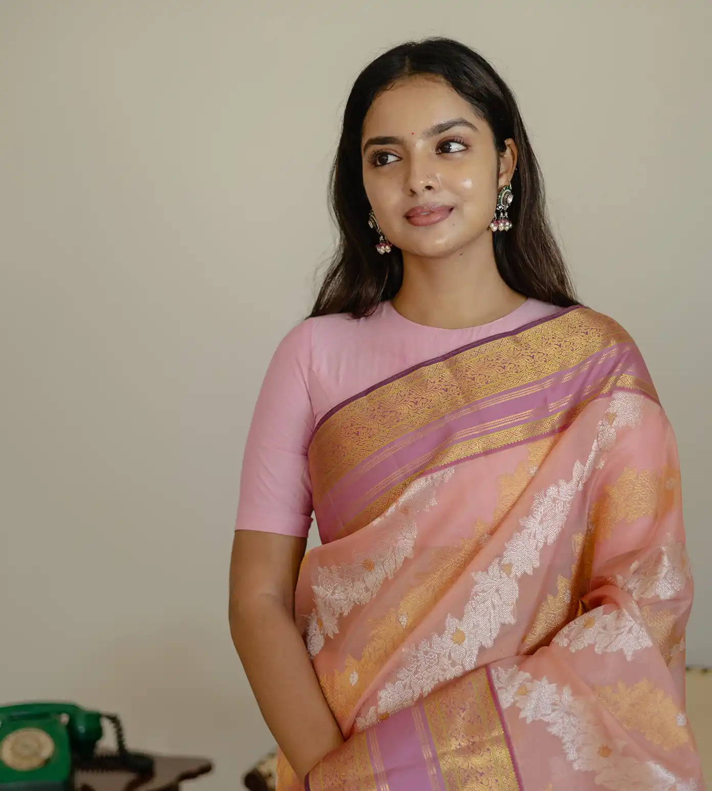 peachish-pink-kora-kanchipuram-silk-saree-d0293010-a