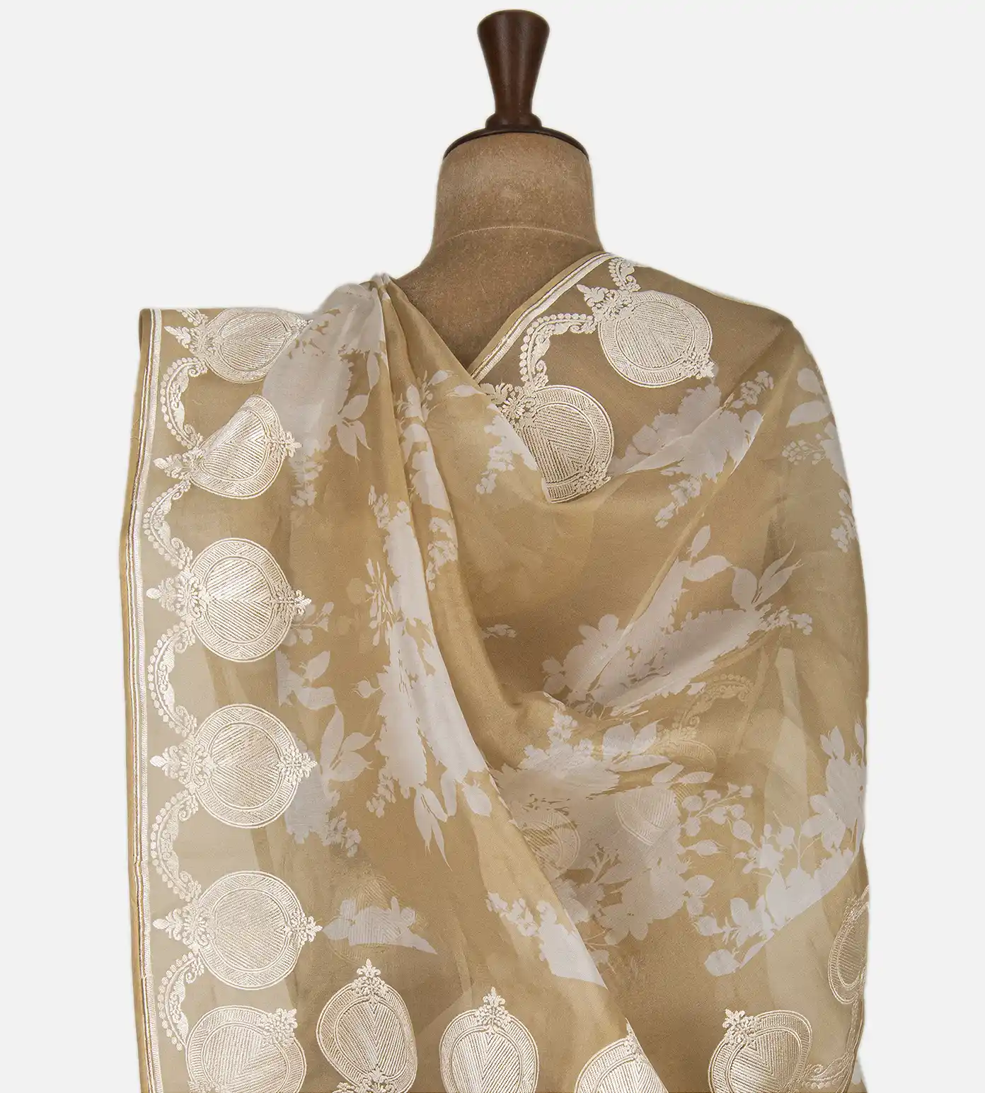 deep-creme-organza-saree-c1283519-c