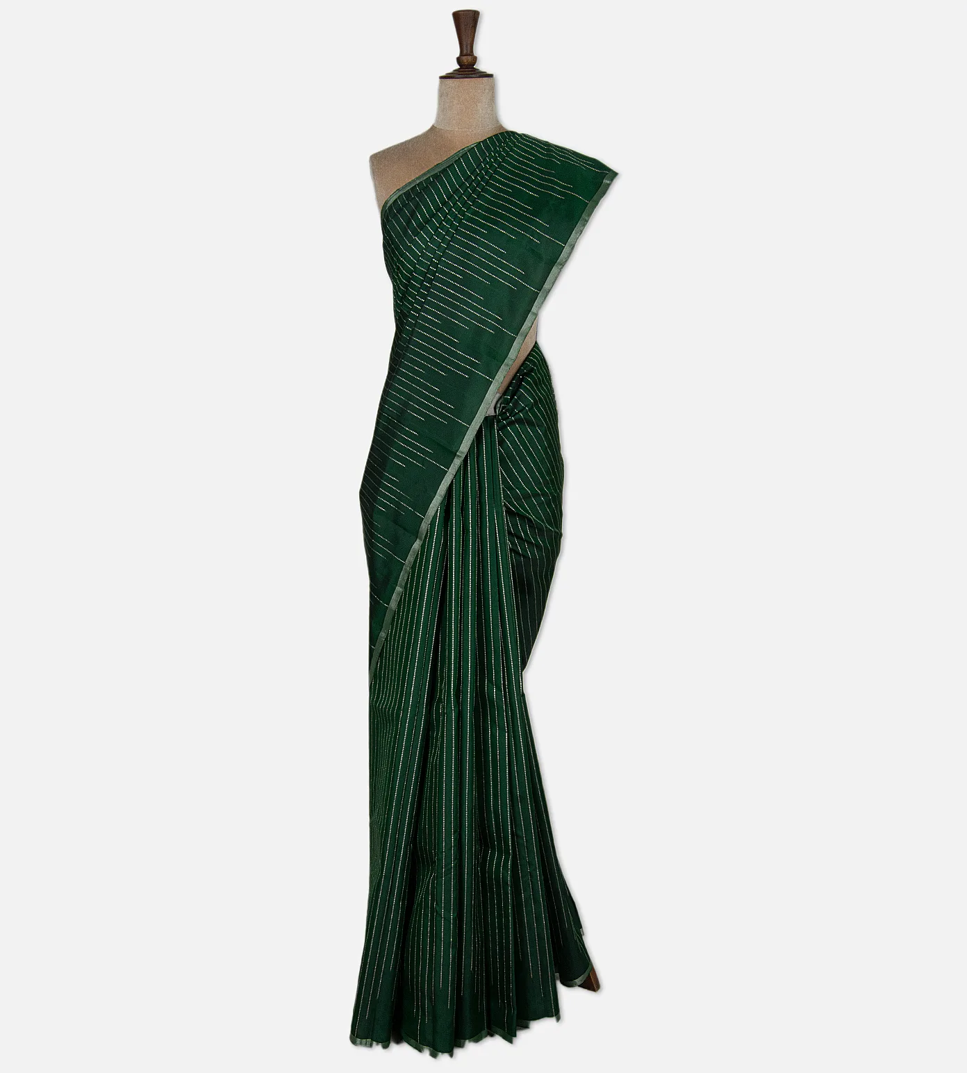 green-kanchipuram-silk-saree-d04100487-b