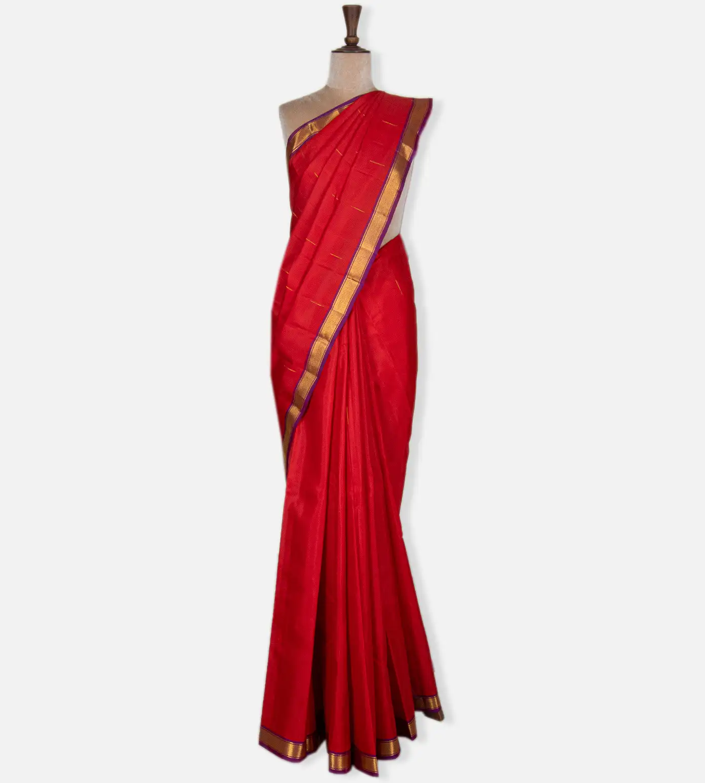 red-kanchipuram-silk-saree-d04100544-b