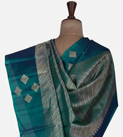 blue-kanchipuram-silk-saree-d04100070-c