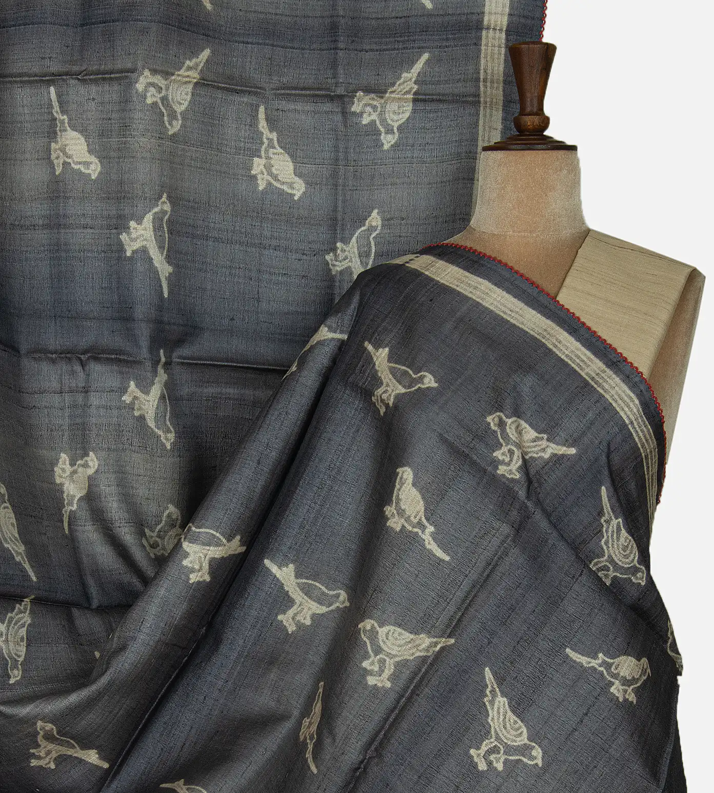 grey-shibori-tussar-saree-d0293711-a