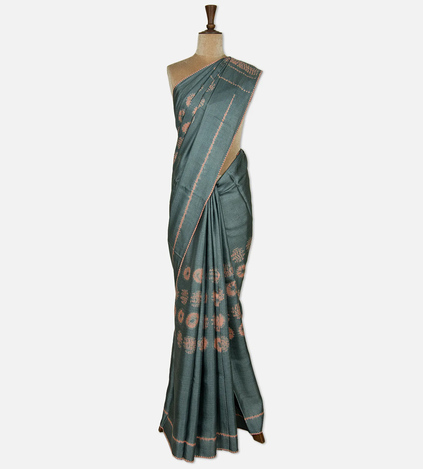 grey-shibori-tussar-saree-d0190631-b
