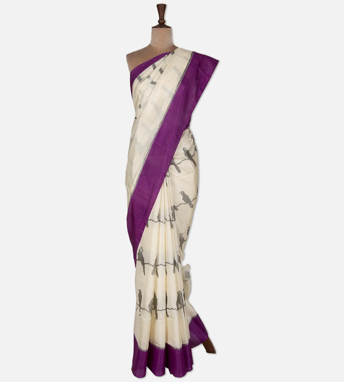 off-white-patola-silk-saree-d04101230-b
