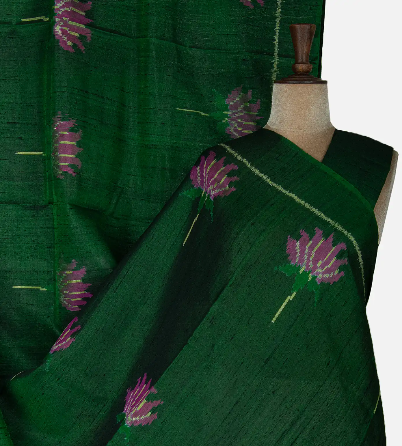 green-patola-silk-saree-d04101239-a