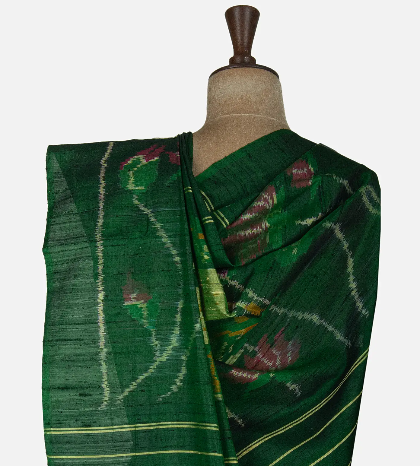 green-patola-silk-saree-d04101239-c