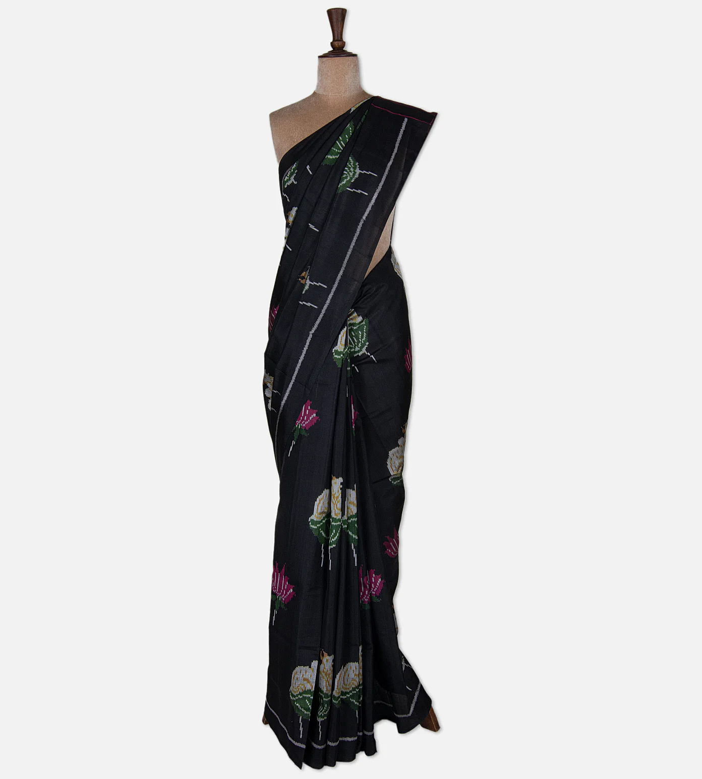 black-patola-saree-d04101216-b