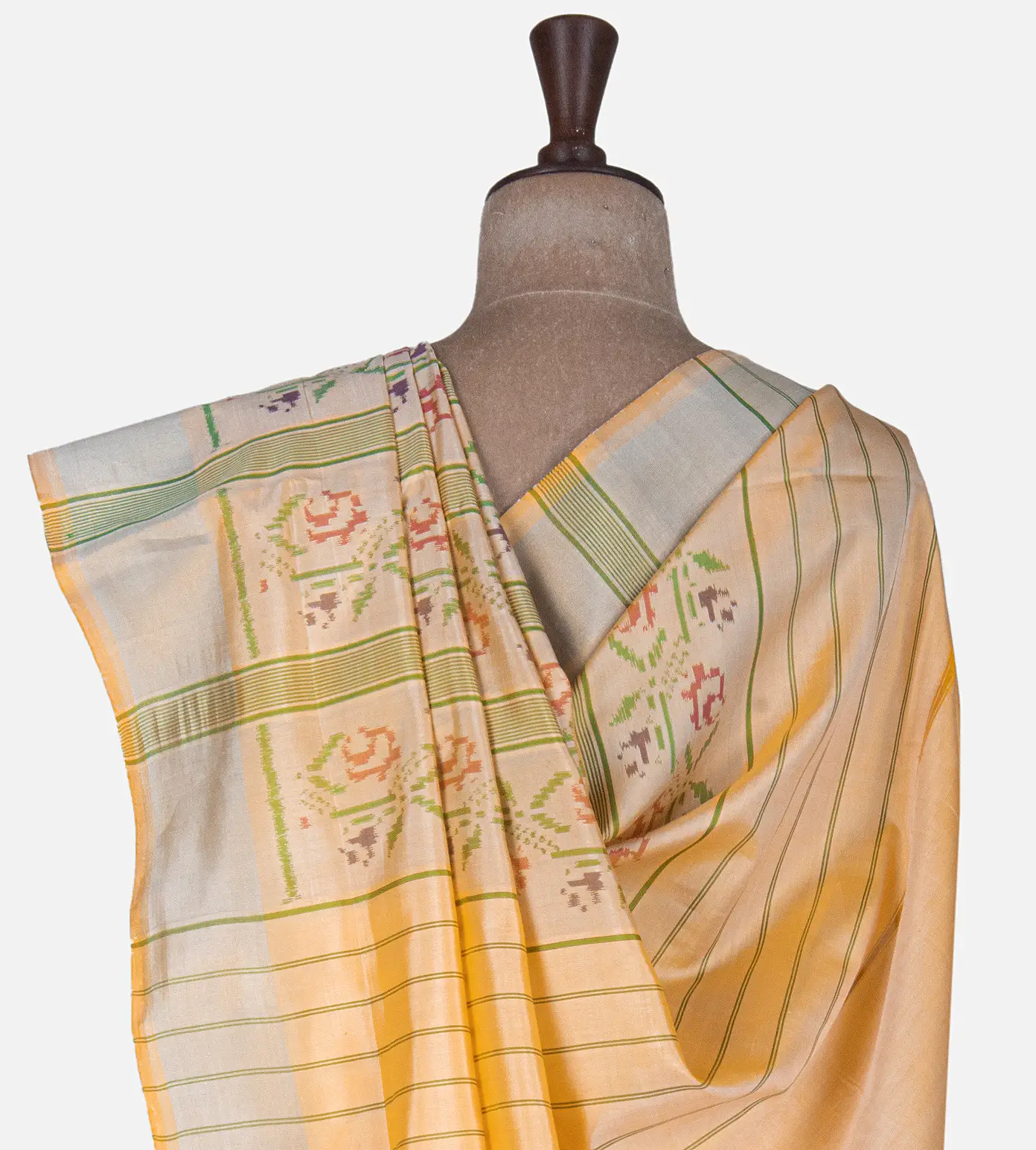 yellow-patola-silk-saree-d04103117-c