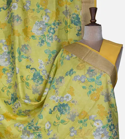 light-green-chaniya-silk-saree-d05103487-a