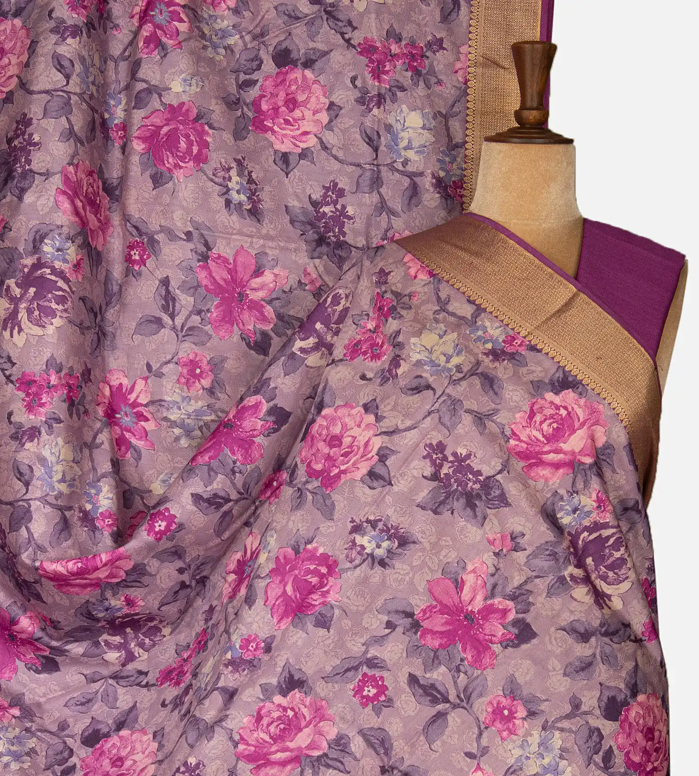 light-purple-chaniya-silk-saree-d05103467-a