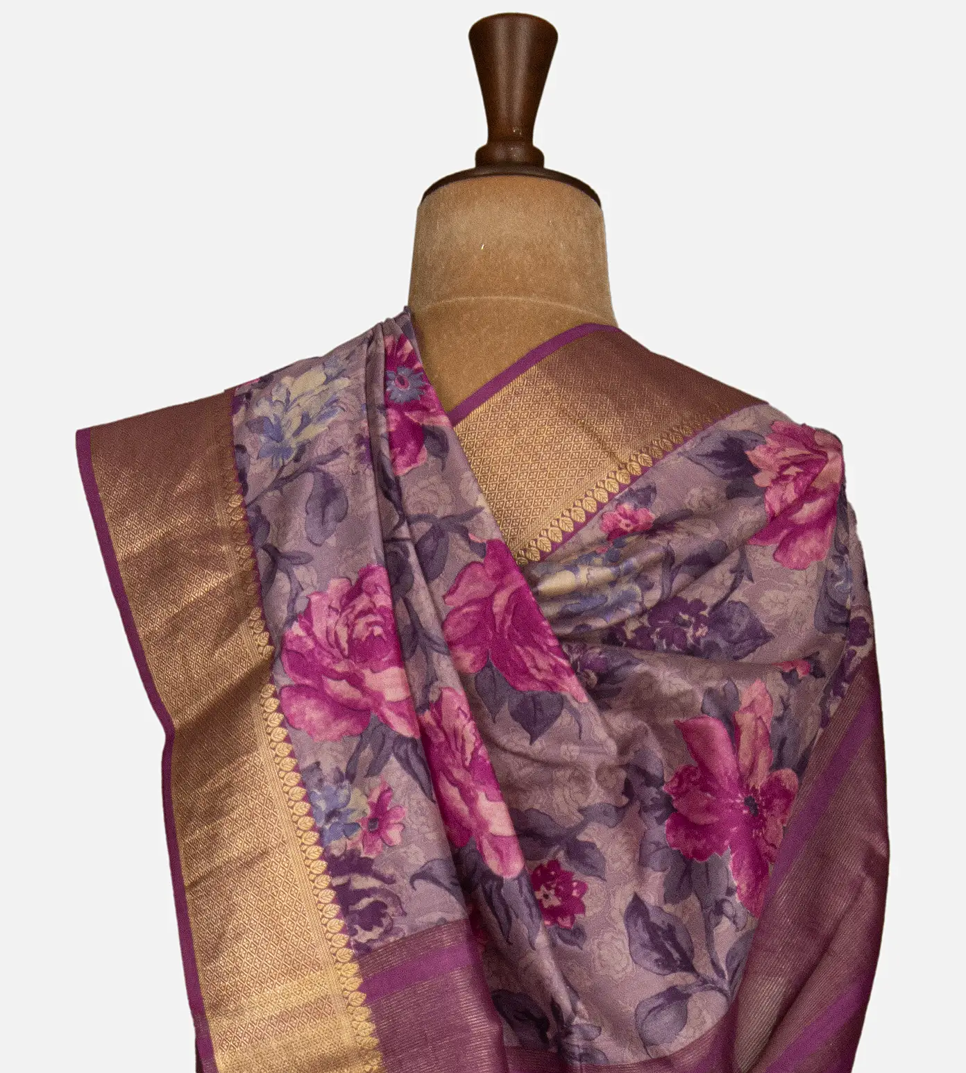 light-purple-chaniya-silk-saree-d05103467-c